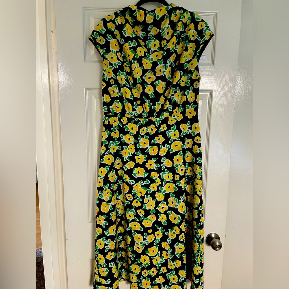 Ann Taylor Floral midi dress